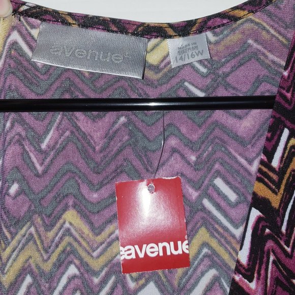 Avenue Plus Size Tribal Printed Wrap Dress 14/16W - Picture 2 of 7